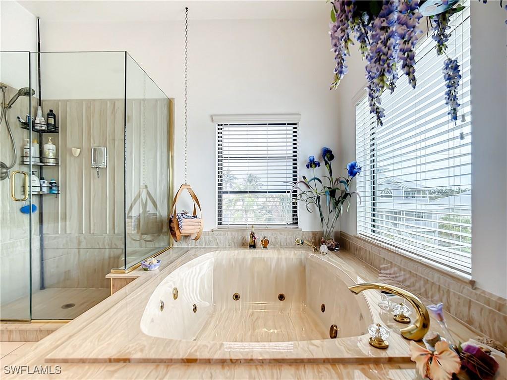 3766 Riviera Circle Bonita Springs FL 34134 225005797 image32