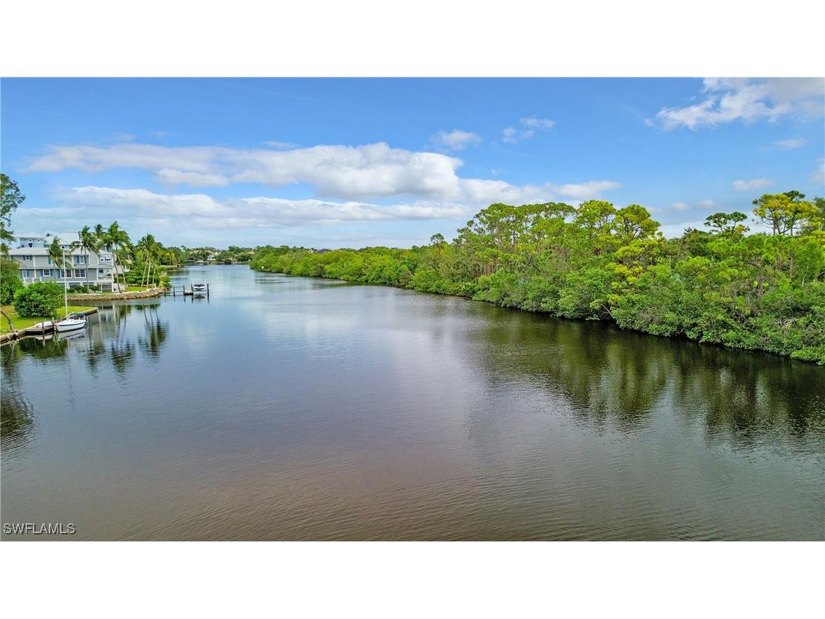 3766 Riviera Circle Bonita Springs FL 34134 225005797 image7