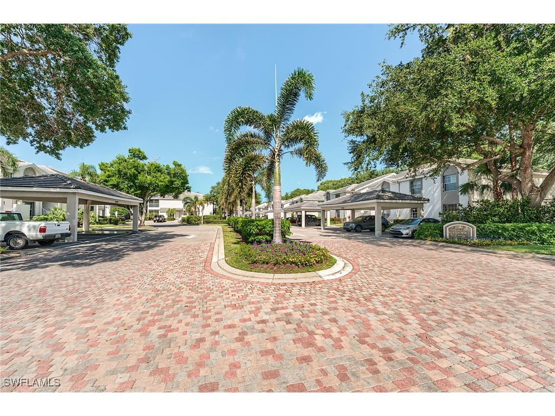 3775 Fieldstone Boulevard #104 Naples FL 34109 225043474 image1