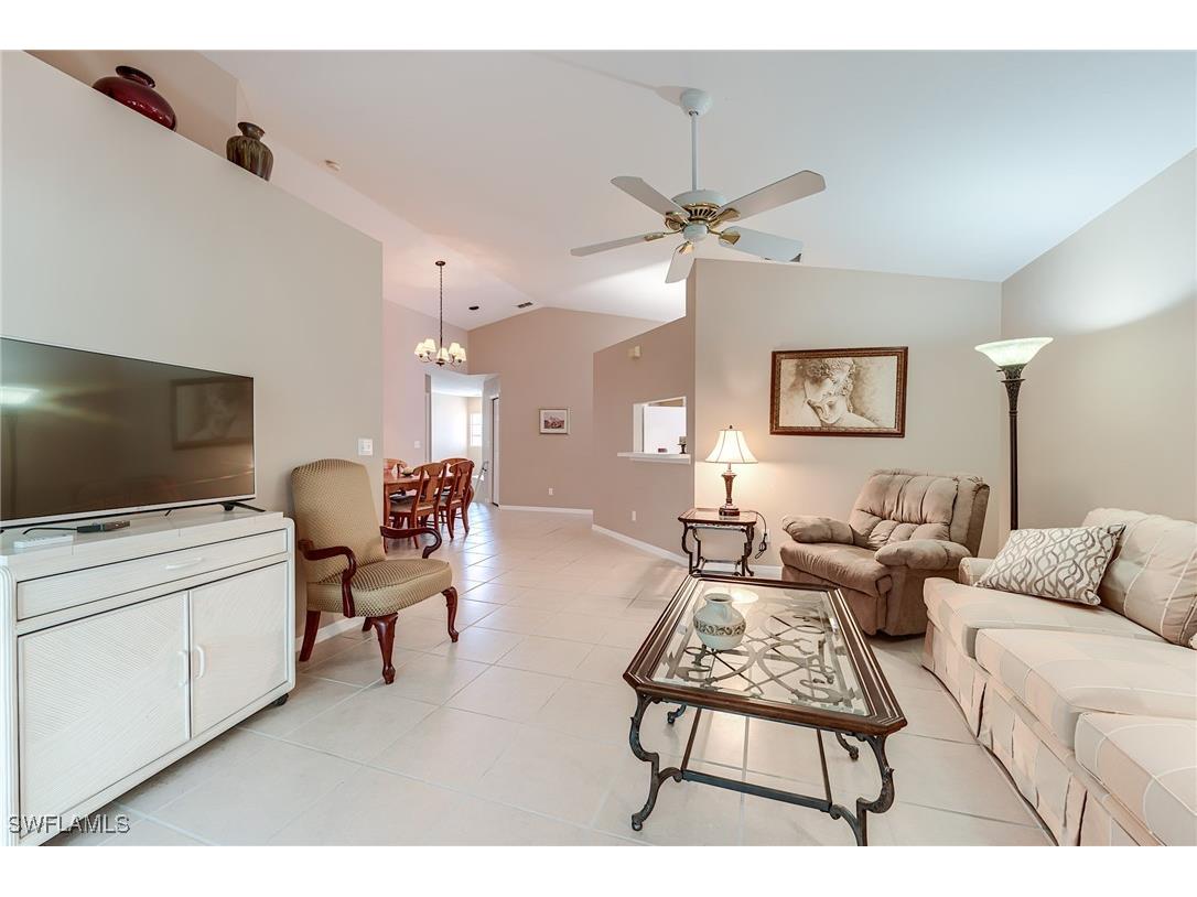 3775 Fieldstone Boulevard #104 Naples FL 34109 225043474 image10