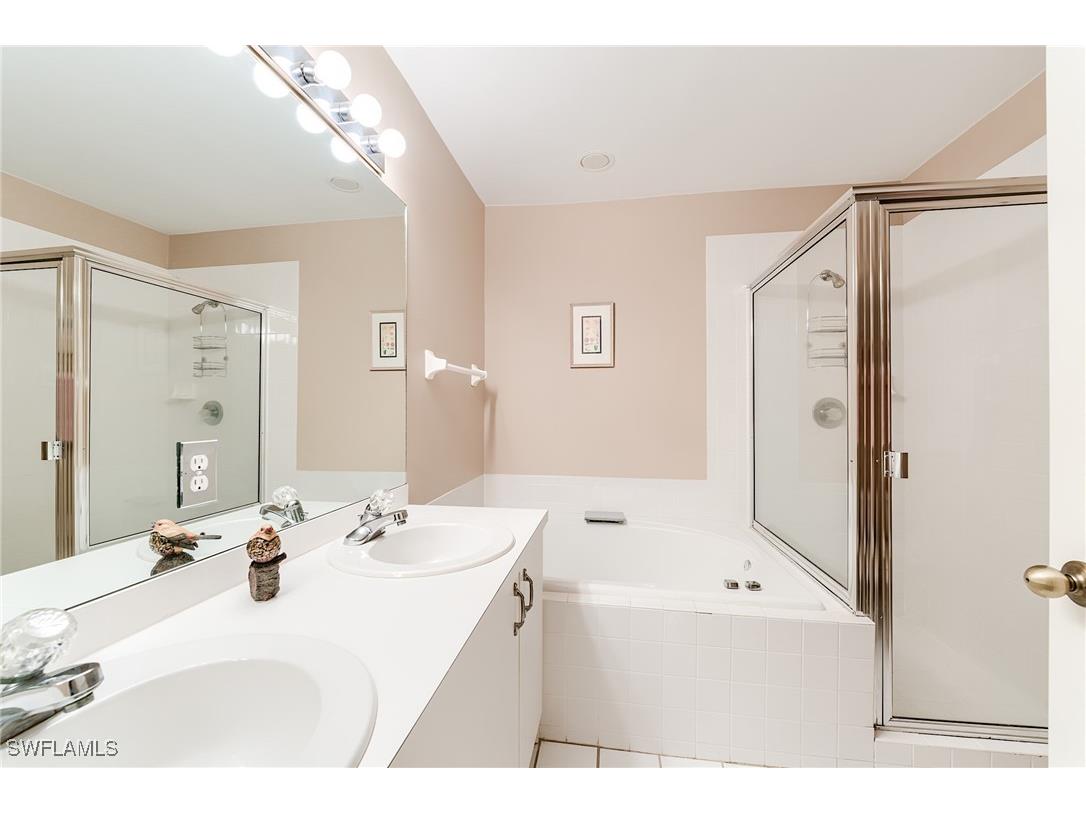 3775 Fieldstone Boulevard #104 Naples FL 34109 225043474 image12