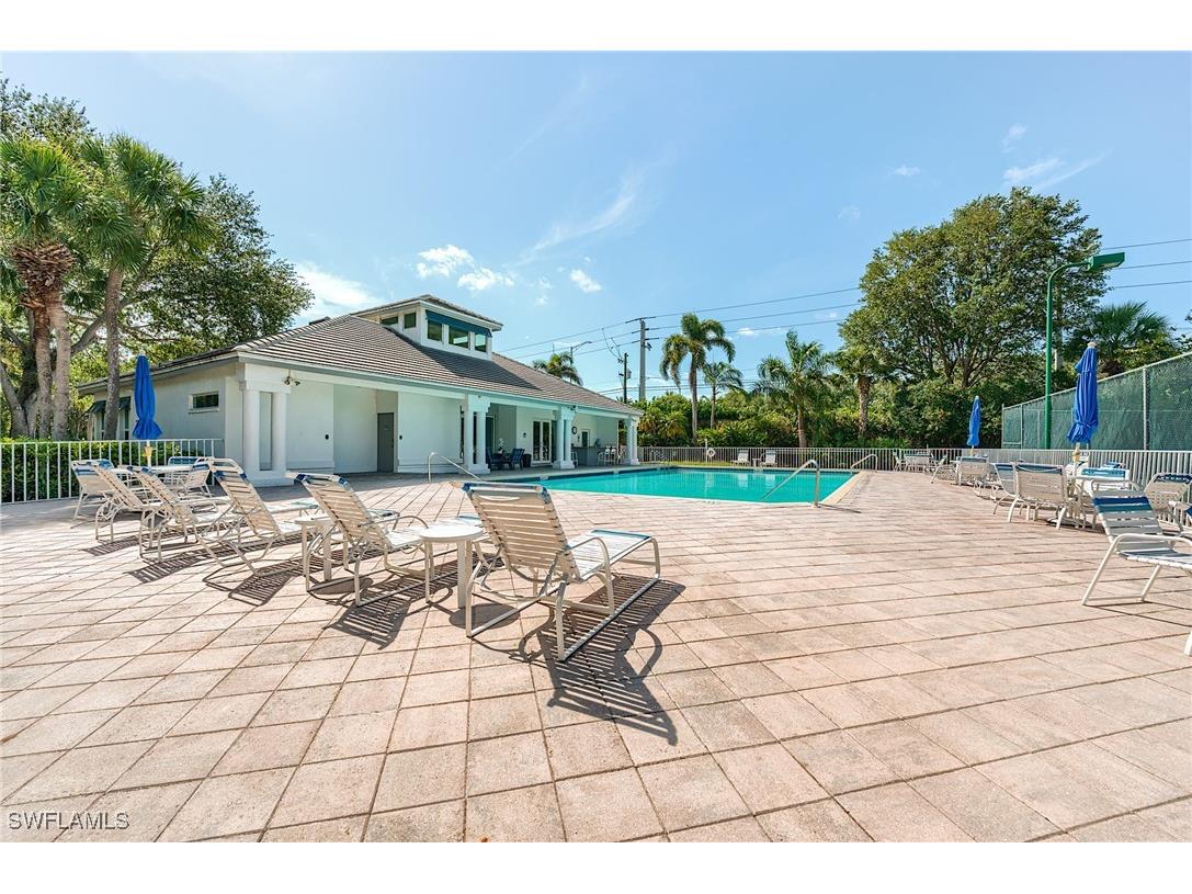 3775 Fieldstone Boulevard #104 Naples FL 34109 225043474 image38