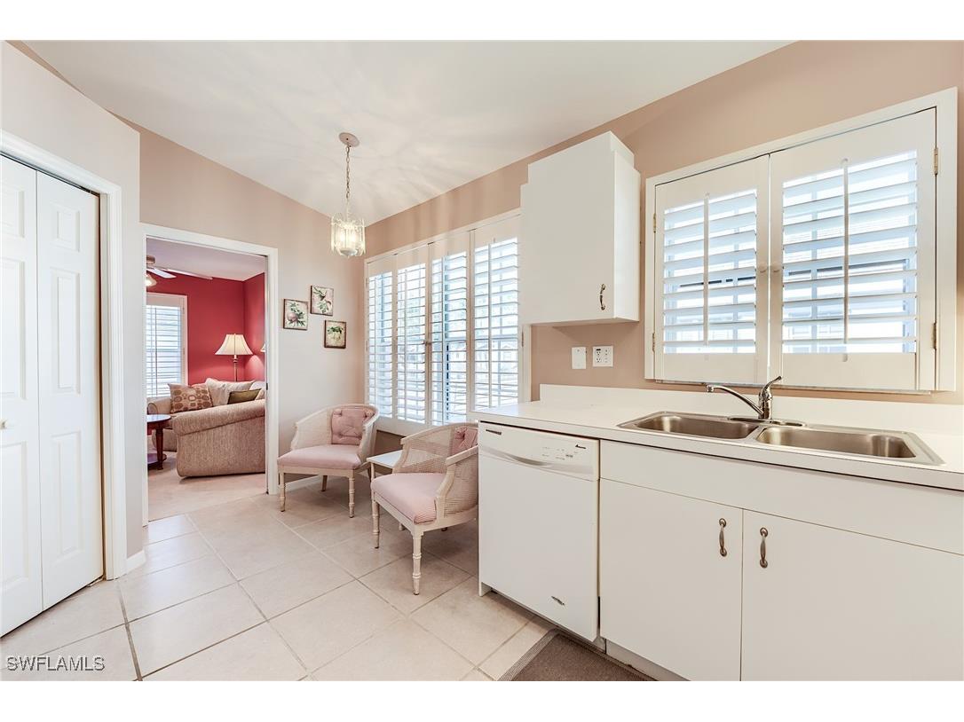 3775 Fieldstone Boulevard #104 Naples FL 34109 225043474 image4