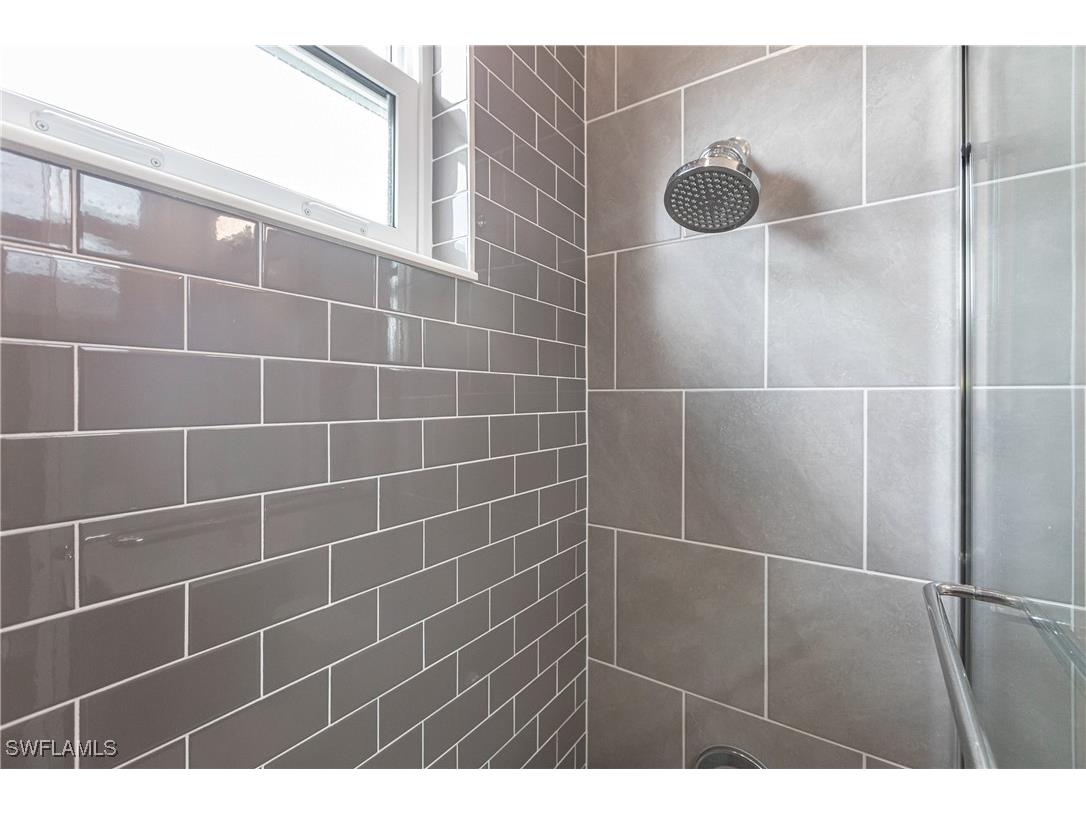 3778 Sapphire Cove Circle Naples FL 34114 225007184 image38