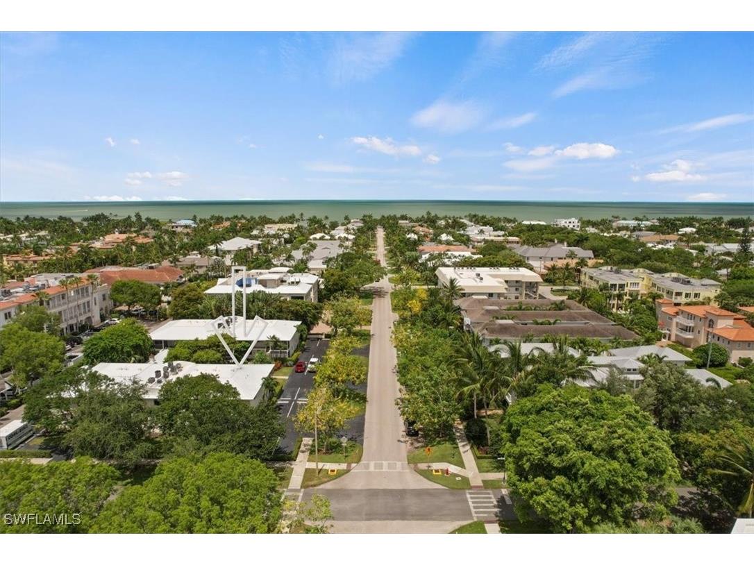 380 4th Avenue S #380 Naples FL 34102 225040876 image5