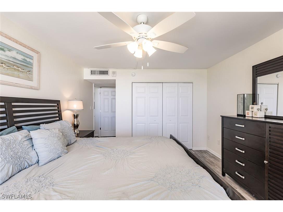 380 Seaview Court #604 Marco Island FL 34145 224062221 image21