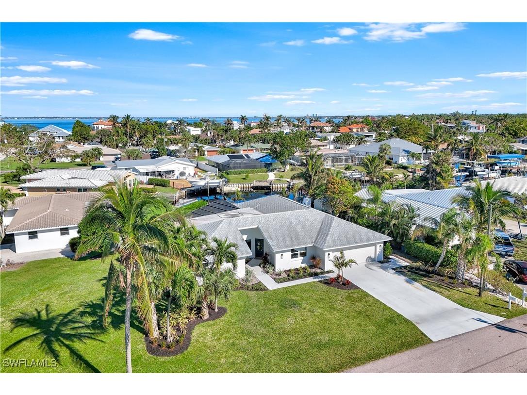381 Norwood Court Fort Myers FL 33919 224097025 image1