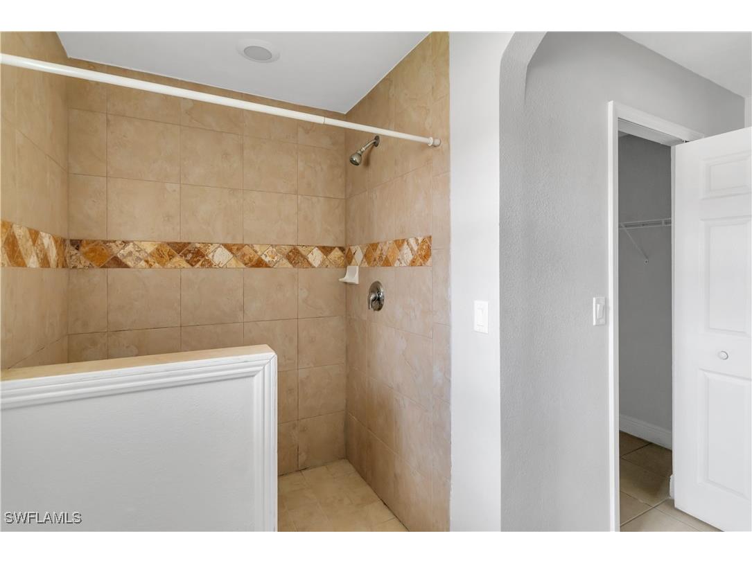 3810 Palm Tree Boulevard Cape Coral FL 33904 225017126 image17