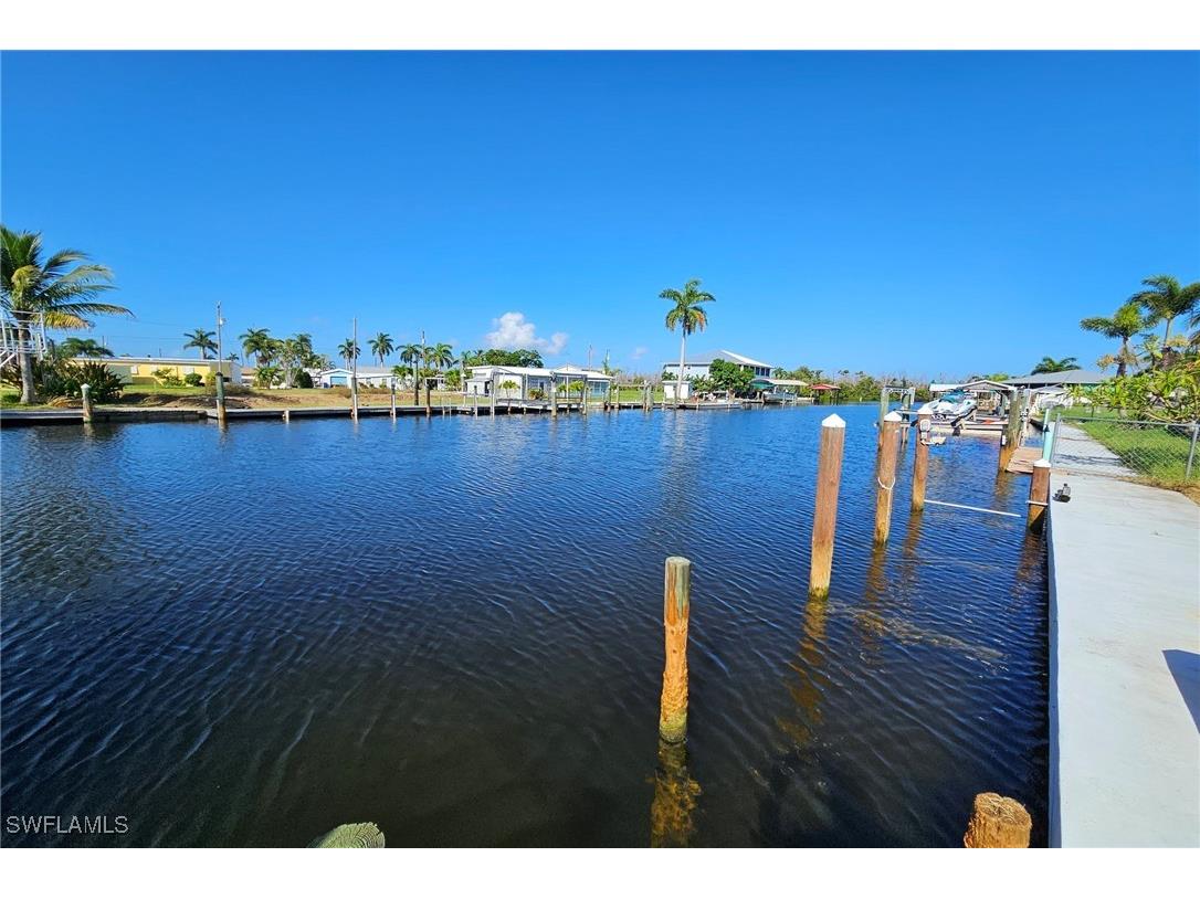 3883 Coconut Drive Saint James City FL 33956 225018910 image1