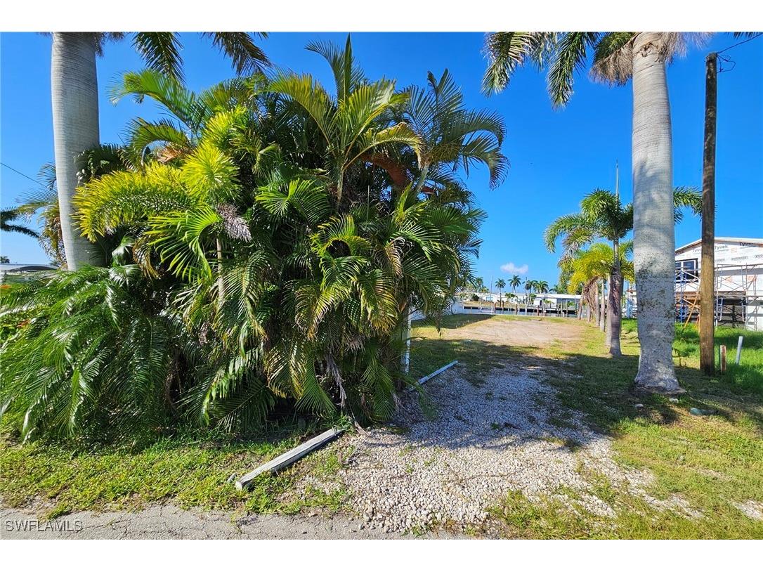 3883 Coconut Drive Saint James City FL 33956 225018910 image9