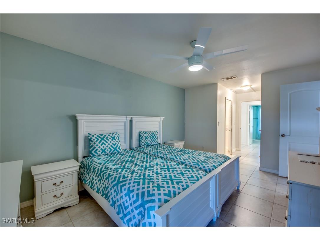 3914 SW 8th Court #103 Cape Coral FL 33914 225046940 image25