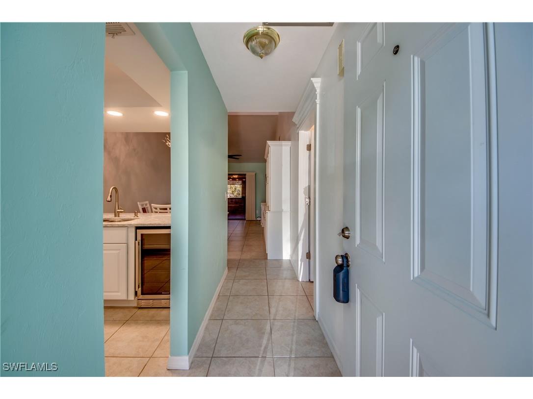 3914 SW 8th Court #103 Cape Coral FL 33914 225046940 image5