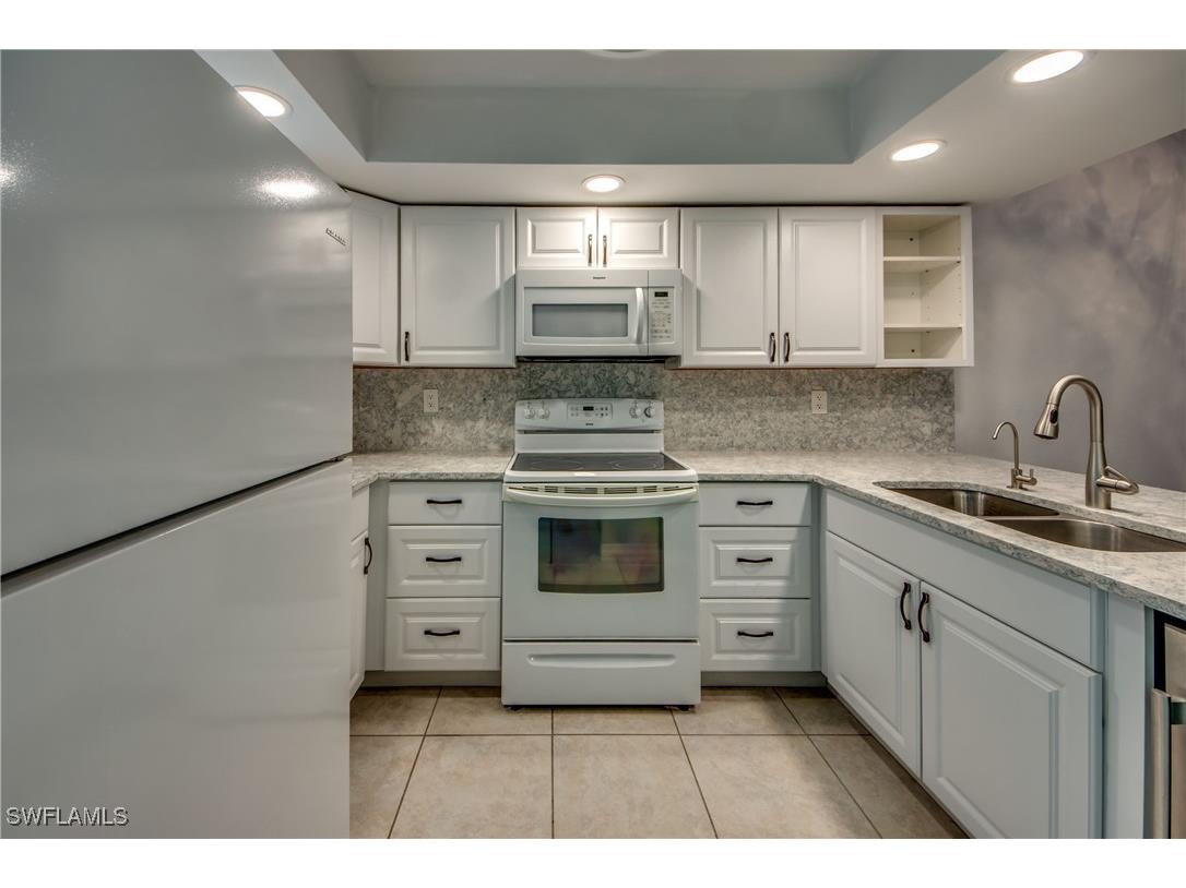 3914 SW 8th Court #103 Cape Coral FL 33914 225046940 image6