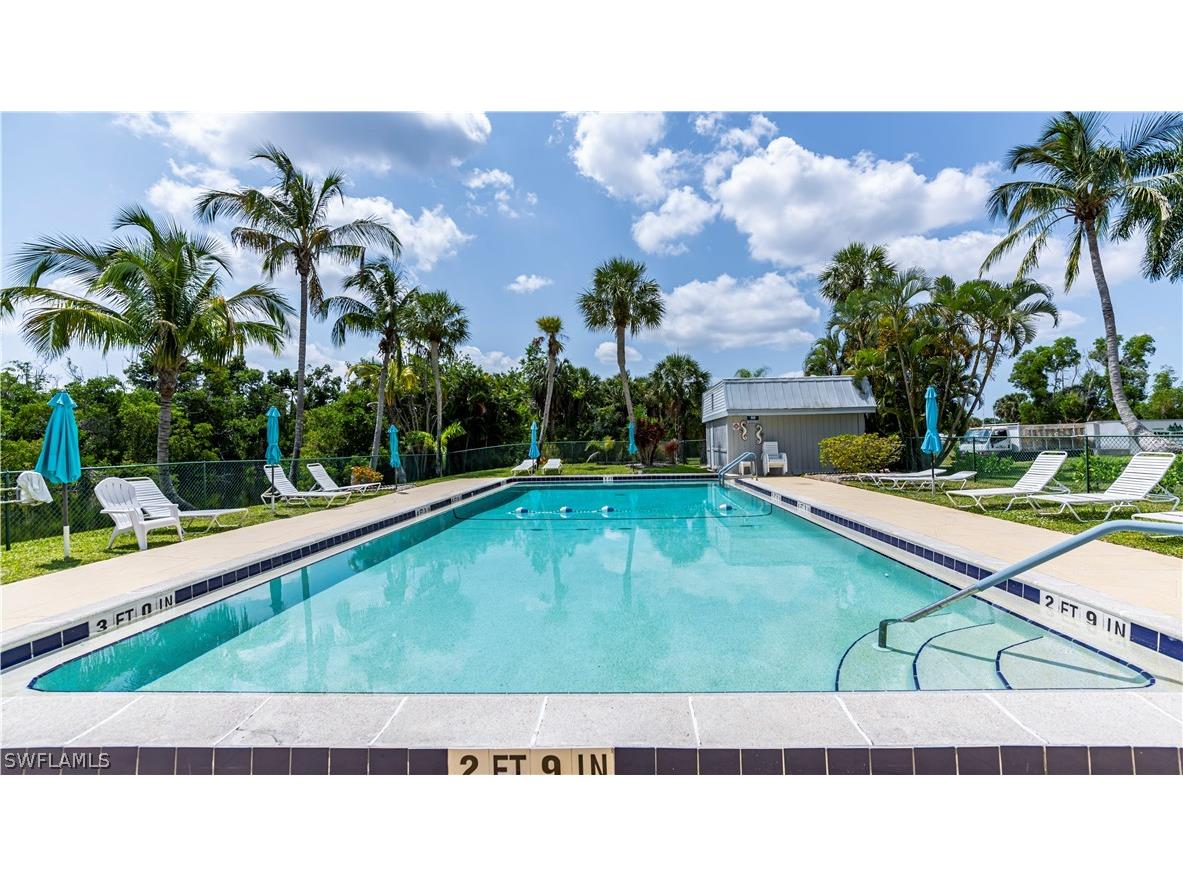 3920 Orange Grove Boulevard #4 North Fort Myers FL 33903 224046875 image1