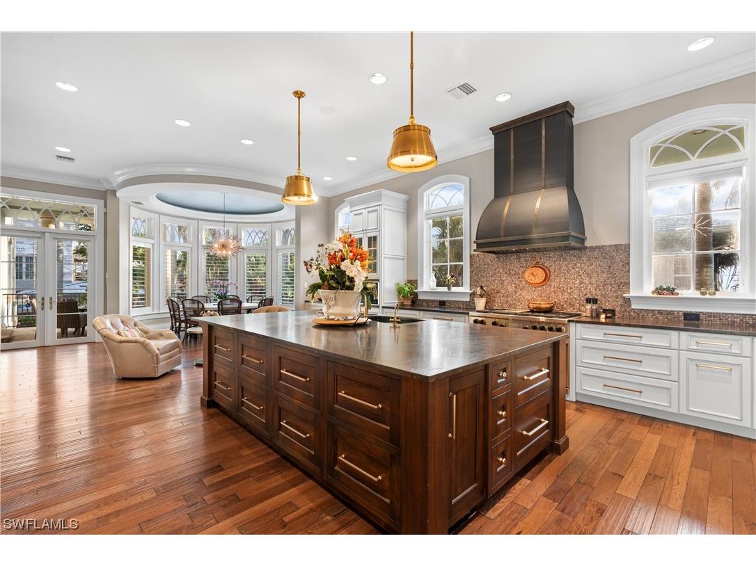 40 5th Avenue S Naples FL 34102 224022030 image11