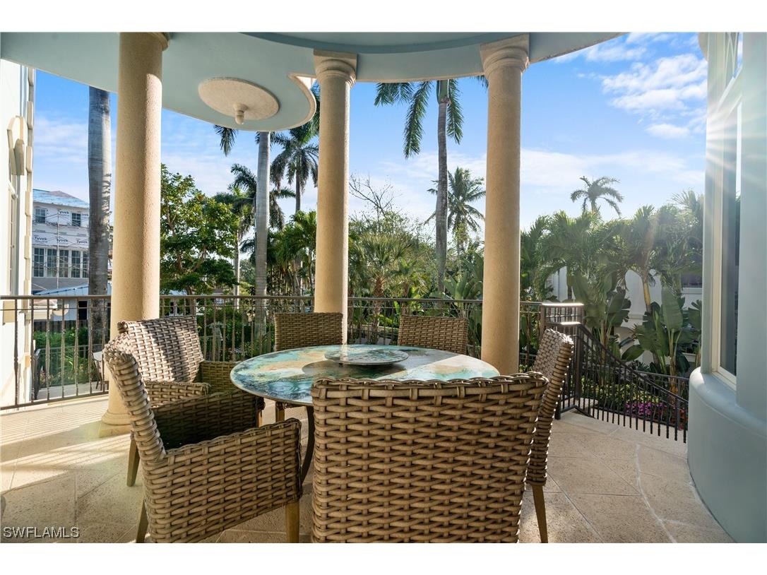 40 5th Avenue S Naples FL 34102 224022030 image14