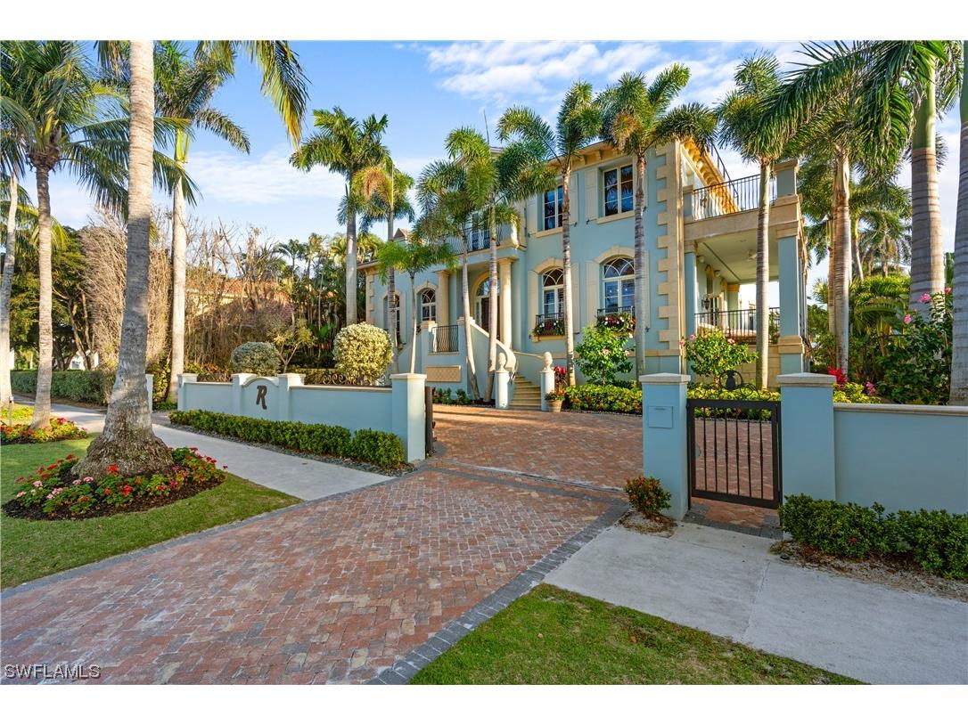 40 5th Avenue S Naples FL 34102 224022030 image3