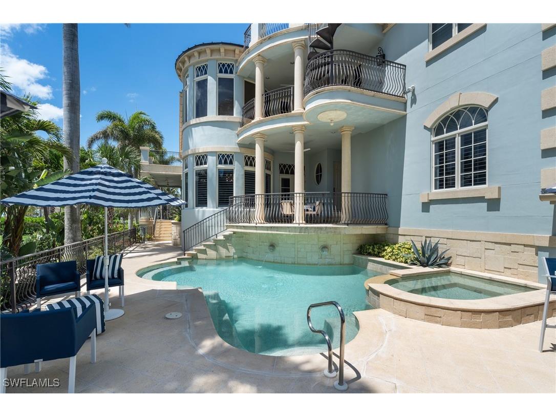 40 5th Avenue S Naples FL 34102 224022030 image38
