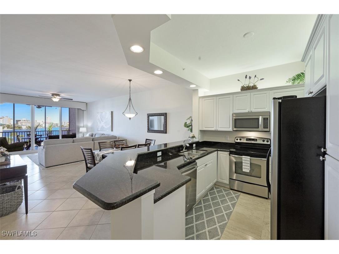 400 Flagship Drive #504 Naples FL 34108 225026913 image8