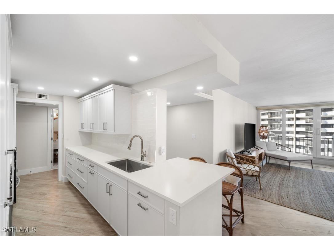 4001 Gulf Shore Boulevard N #1000 Naples FL 34103 225047976 image20