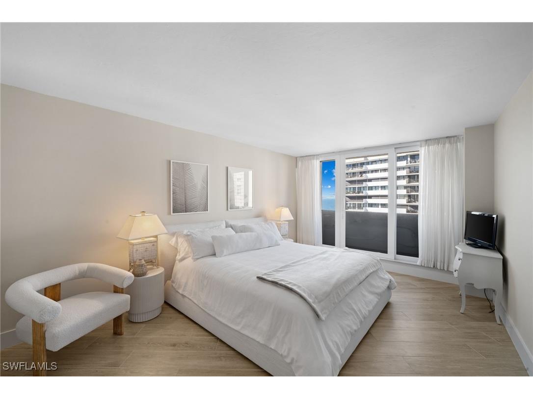 4001 Gulf Shore Boulevard N #1000 Naples FL 34103 225047976 image26