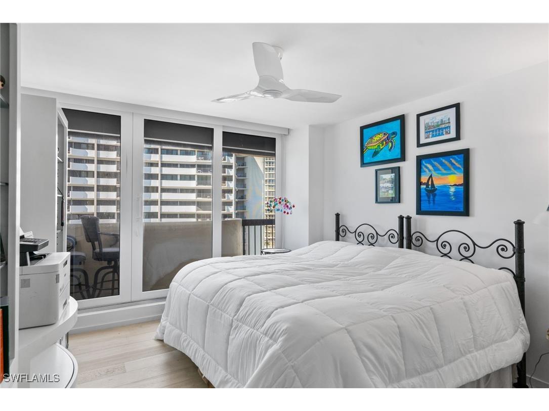 4001 Gulf Shore Boulevard N #802 Naples FL 34103 225030935 image18