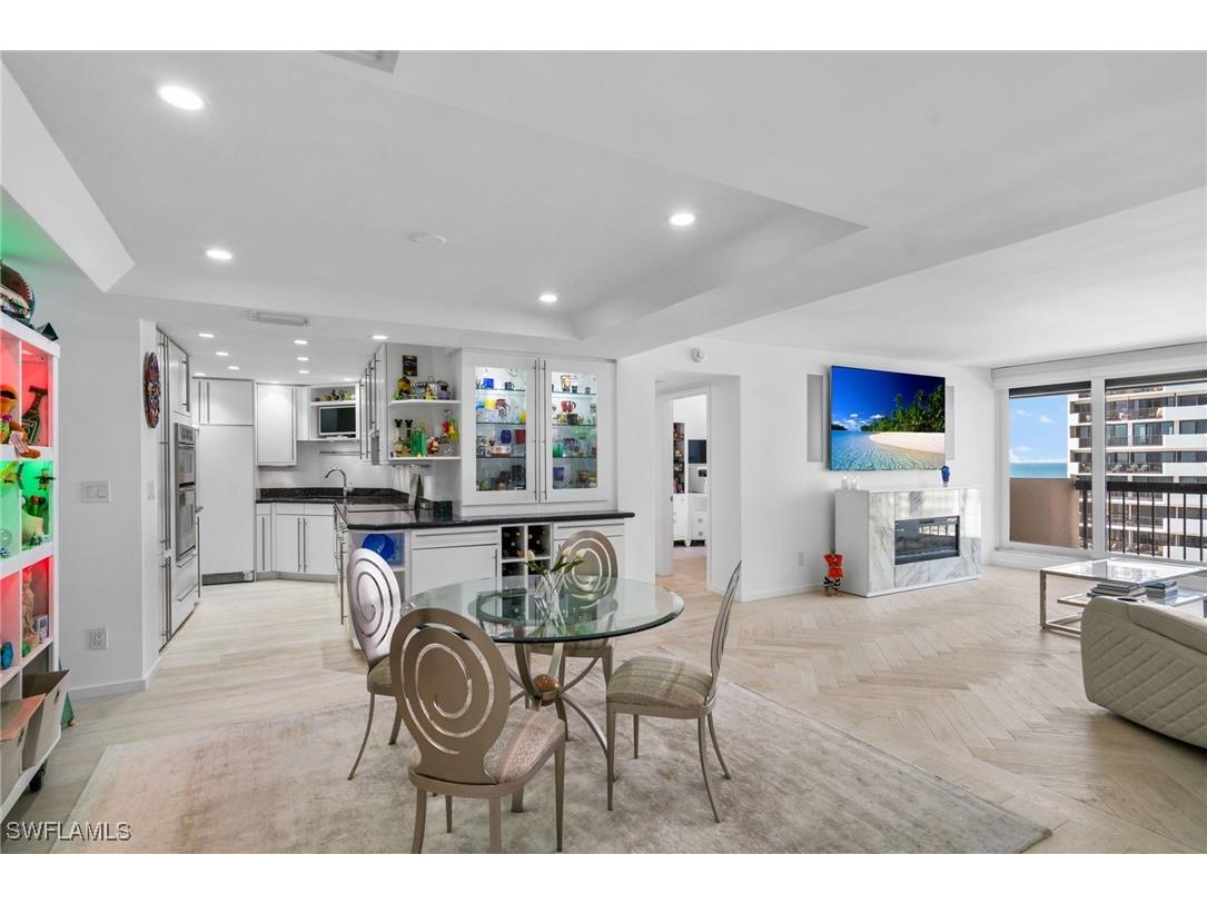 4001 Gulf Shore Boulevard N #802 Naples FL 34103 225030935 image5