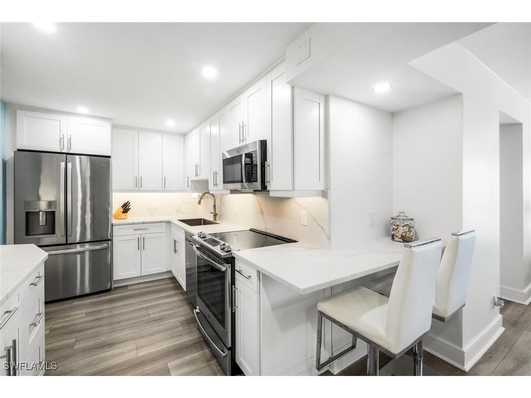 4005 Gulf Shore Boulevard N #404 Naples FL 34103 225029388 image11