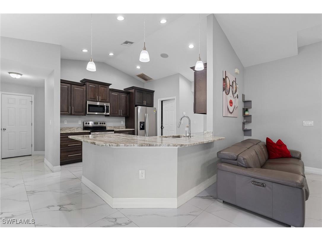 4017 7th Street SW Lehigh Acres FL 33976 225033101 image11