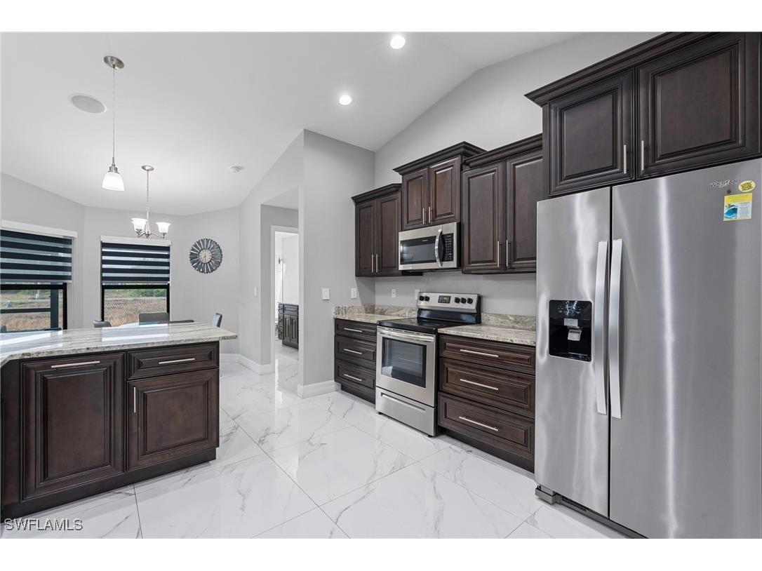 4017 7th Street SW Lehigh Acres FL 33976 225033101 image16