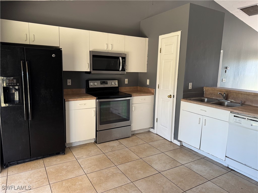 402 Banfield Place Lehigh Acres FL 33974 225030155 image2