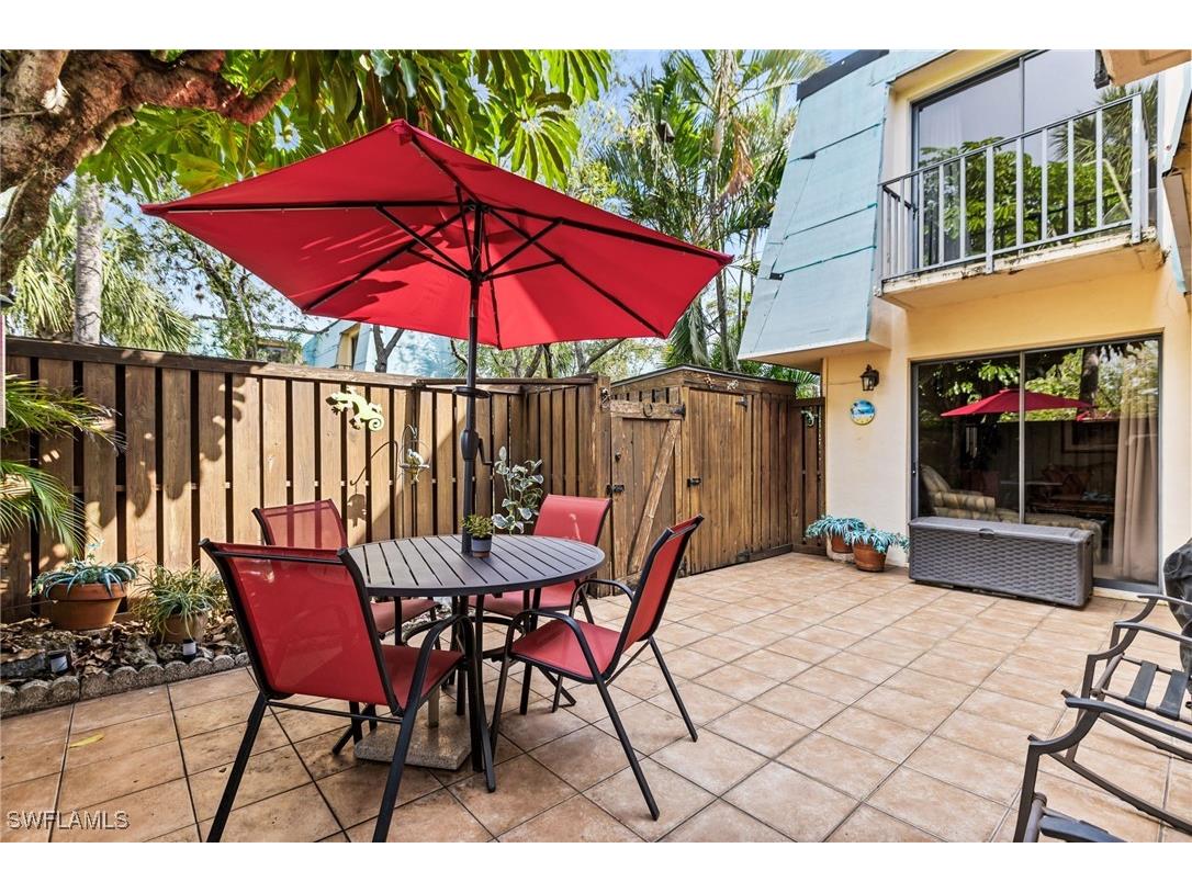 4029 Sandlewood Lane #2 Fort Myers FL 33907 225019248 image1