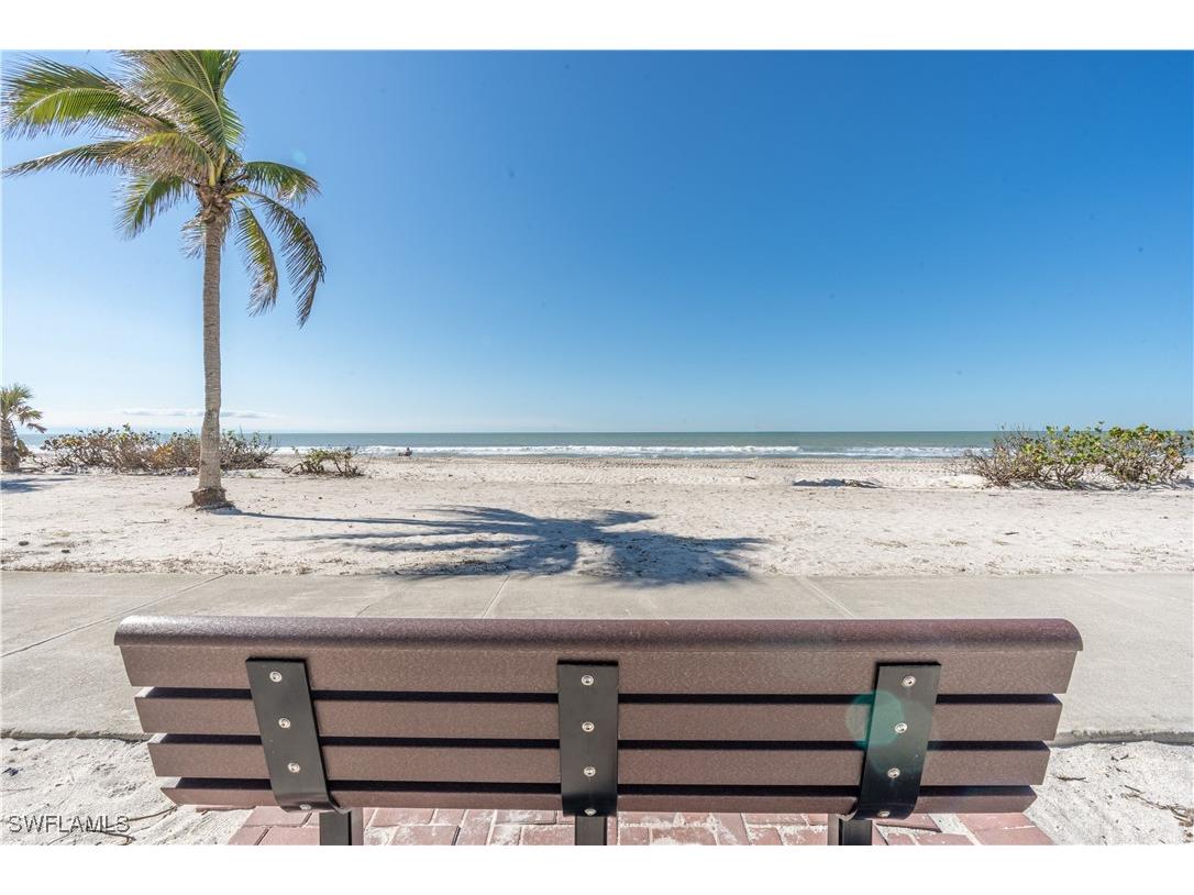 4031 Gulf Shore Boulevard N #PHIE Naples FL 34103 225010012 image1