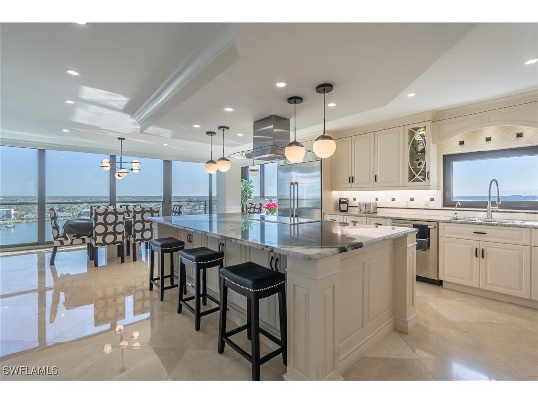 4031 Gulf Shore Boulevard N #PHIE Naples FL 34103 225010012 image11