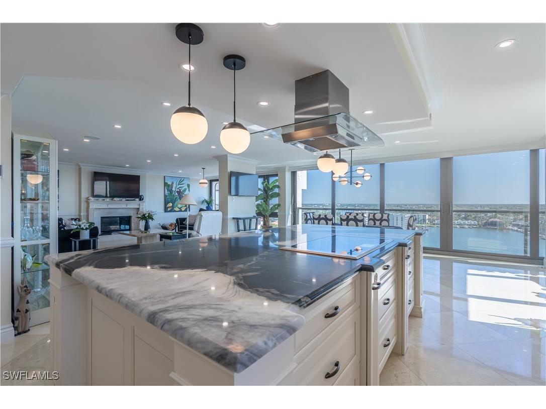 4031 Gulf Shore Boulevard N #PHIE Naples FL 34103 225010012 image13