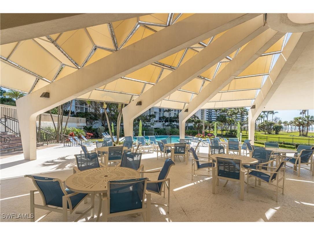 4031 Gulf Shore Boulevard N #PHIE Naples FL 34103 225010012 image38