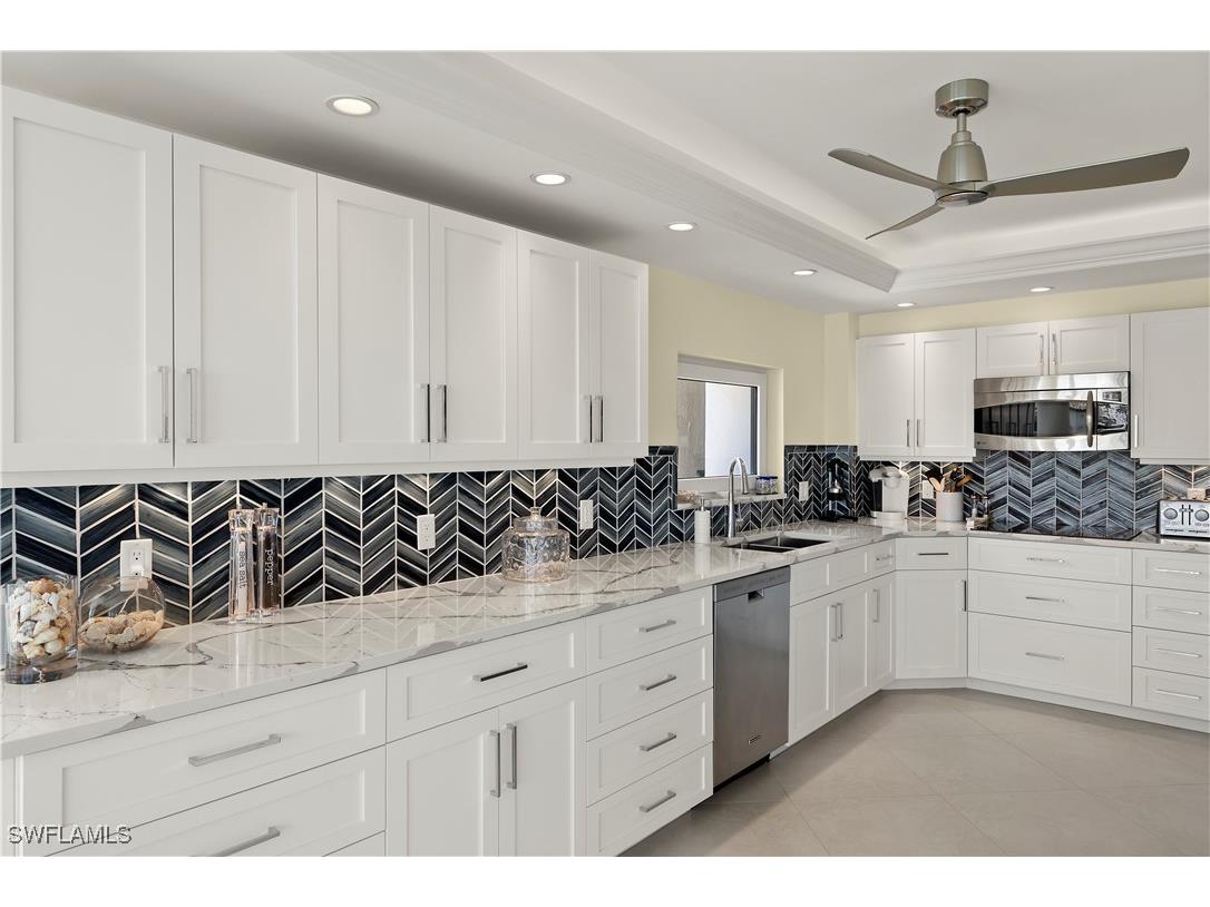 4031 Gulf Shore Boulevard N #3E Naples FL 34103 225036055 image12