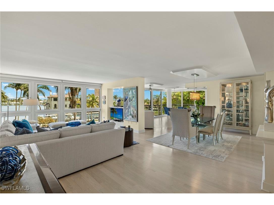 4031 Gulf Shore Boulevard N #3E Naples FL 34103 225036055 image4