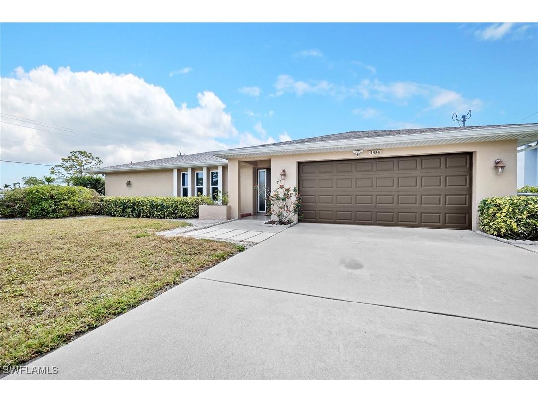 404 SW 33rd Terrace Cape Coral FL 33914 225033506 image1