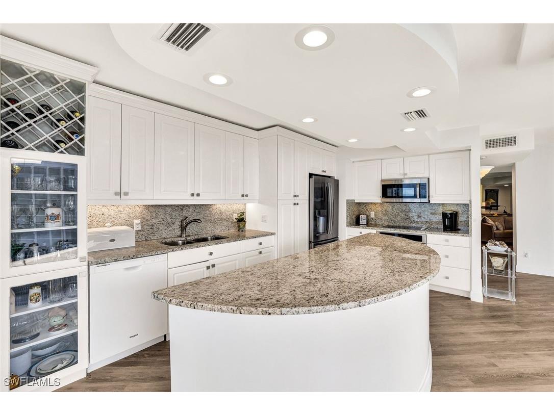 4041 Gulf Shore Boulevard N #1002 Naples FL 34103 225032563 image14