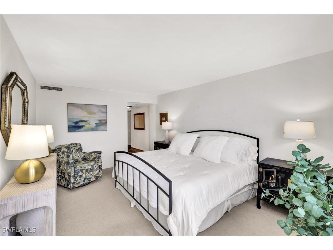 4041 Gulf Shore Boulevard N #1002 Naples FL 34103 225032563 image21