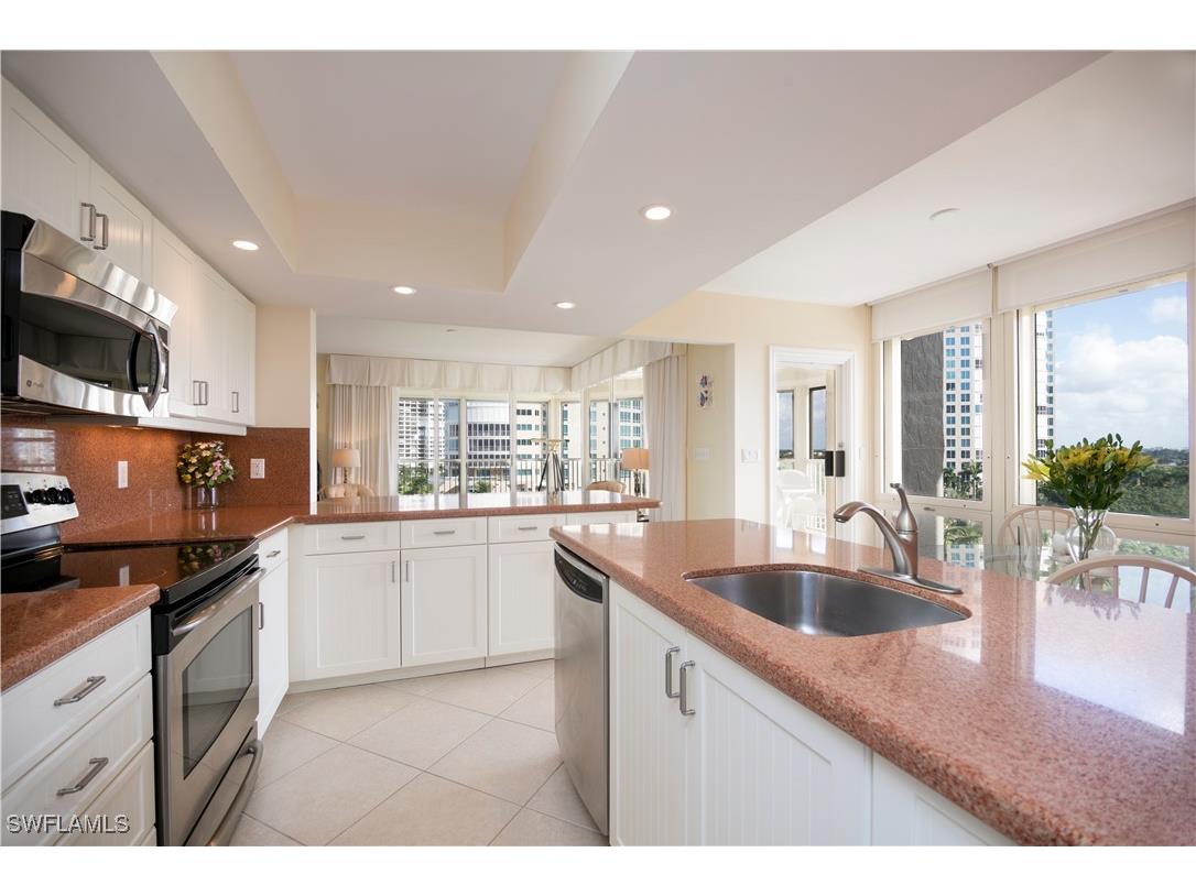4051 Gulf Shore Boulevard N #700 Naples FL 34103 225050574 image1