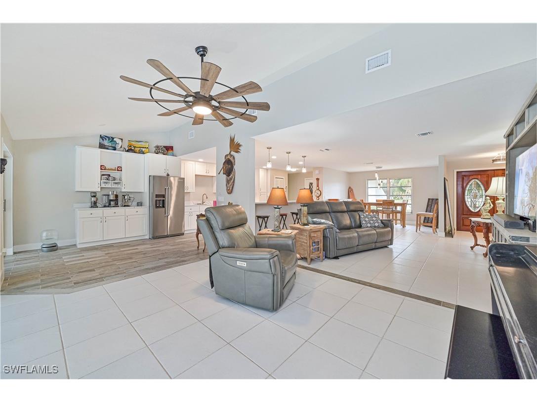 4051 Orange Grove Boulevard North Fort Myers FL 33903 225006377 image10