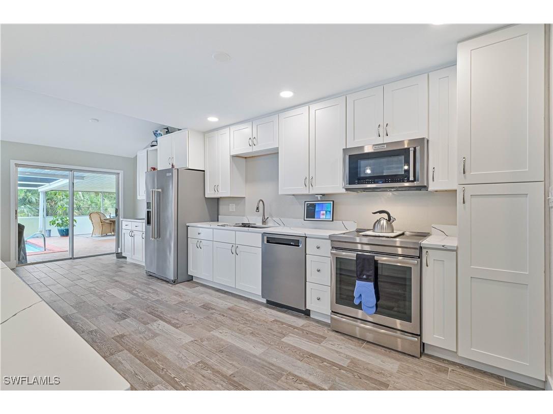 4051 Orange Grove Boulevard North Fort Myers FL 33903 225006377 image13