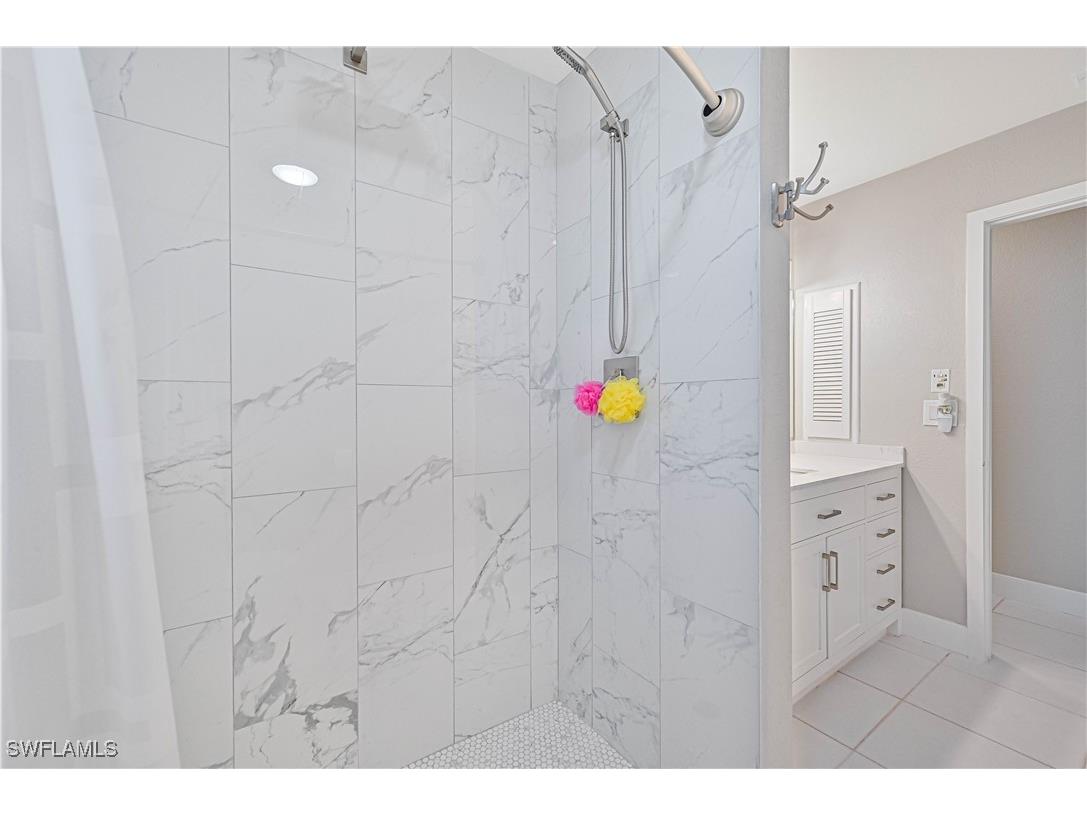 4051 Orange Grove Boulevard North Fort Myers FL 33903 225006377 image27