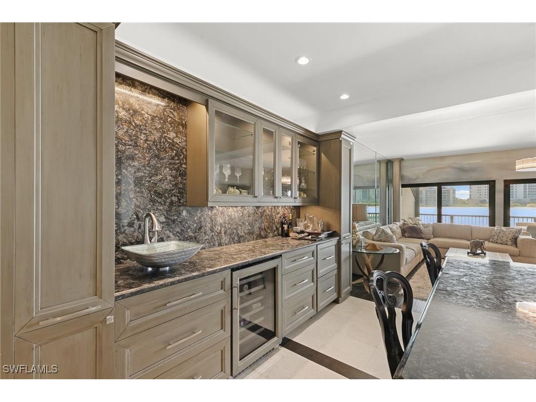 406 La Peninsula Boulevard #406 Naples FL 34113 224102125 image17