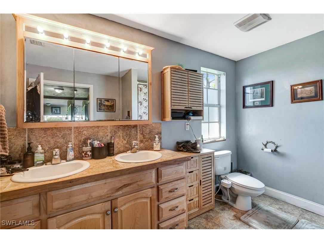 40691 Suzan Drive Punta Gorda FL 33982 225047413 image20