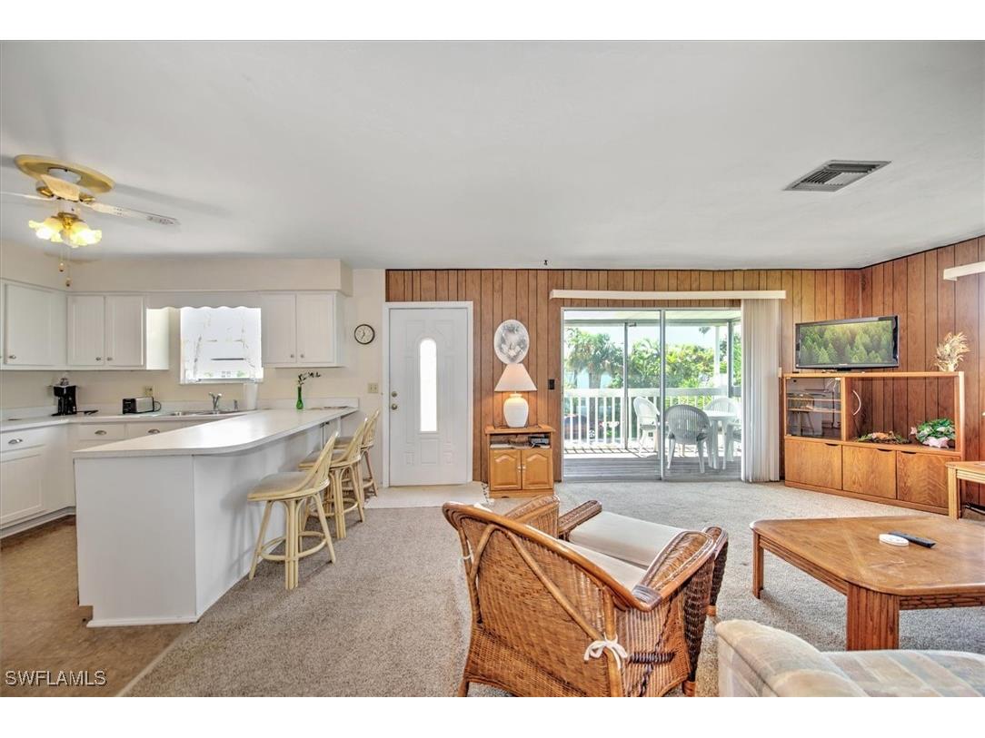 407 Lazy Way Fort Myers Beach FL 33931 225010233 image3