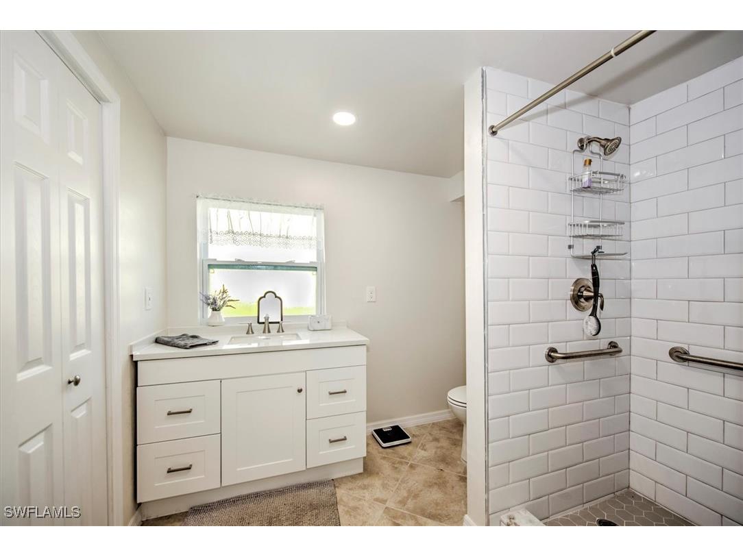 407 Lazy Way Fort Myers Beach FL 33931 225010233 image35