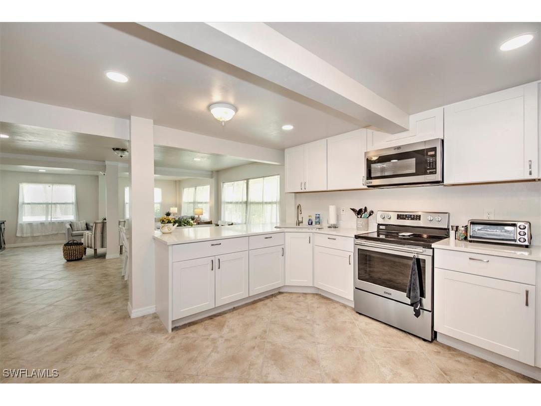 407 Lazy Way Fort Myers Beach FL 33931 225010233 image38